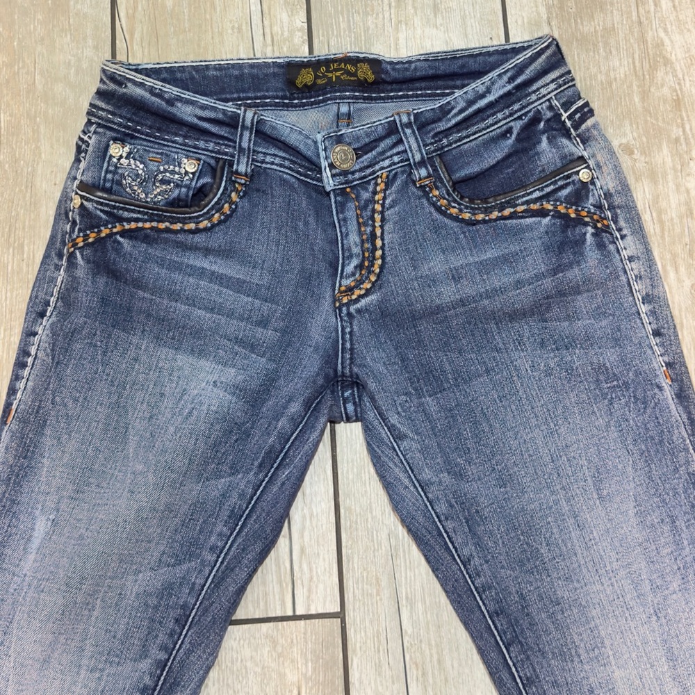 VO Blue Jeans with Tan Accents/Stretch denim/Bootcut style Embellished.